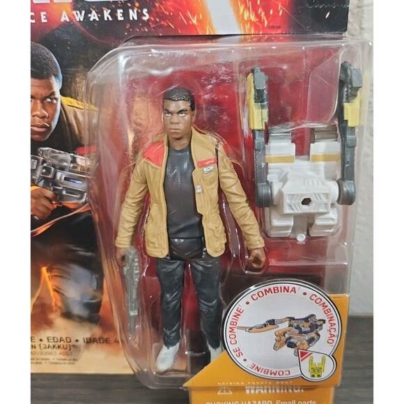 Hasbro Star Wars The Force Awakens FINN JAKKU 3.75" Figure Desert Mission NEW - Picture 2 of 3